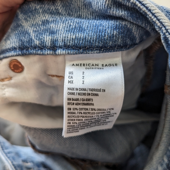 American Eagle Jean Short - Picture 4 of 4